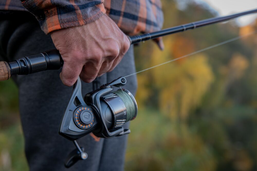 SAVAGE GEAR Fazor C3000HG Stationärrolle